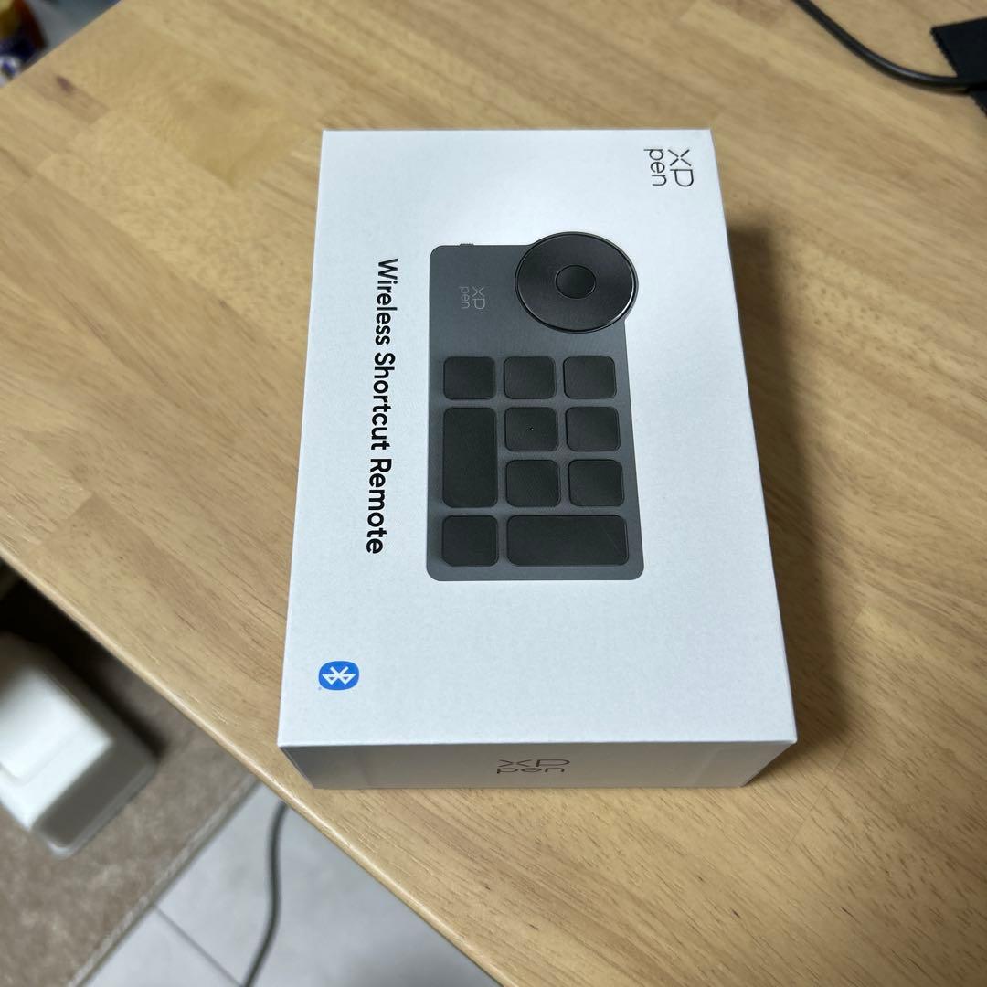 XP-Pen Artist 22 Plus 本体