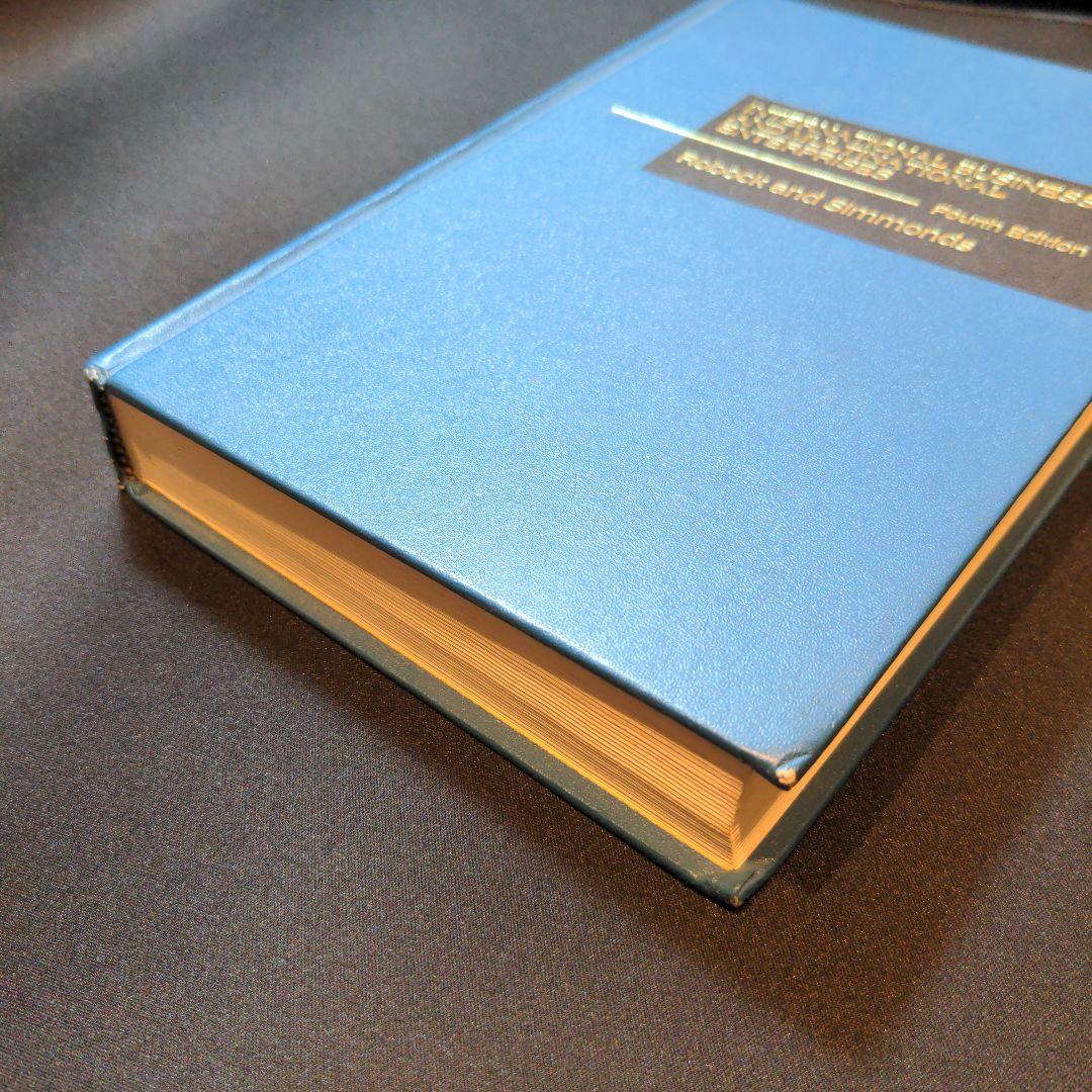 ビジネス本　インテリア