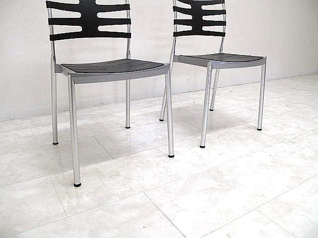 展示品　フリッツ・ハンセン「アイスチェア」スタッキングチェア2脚セット 約14万