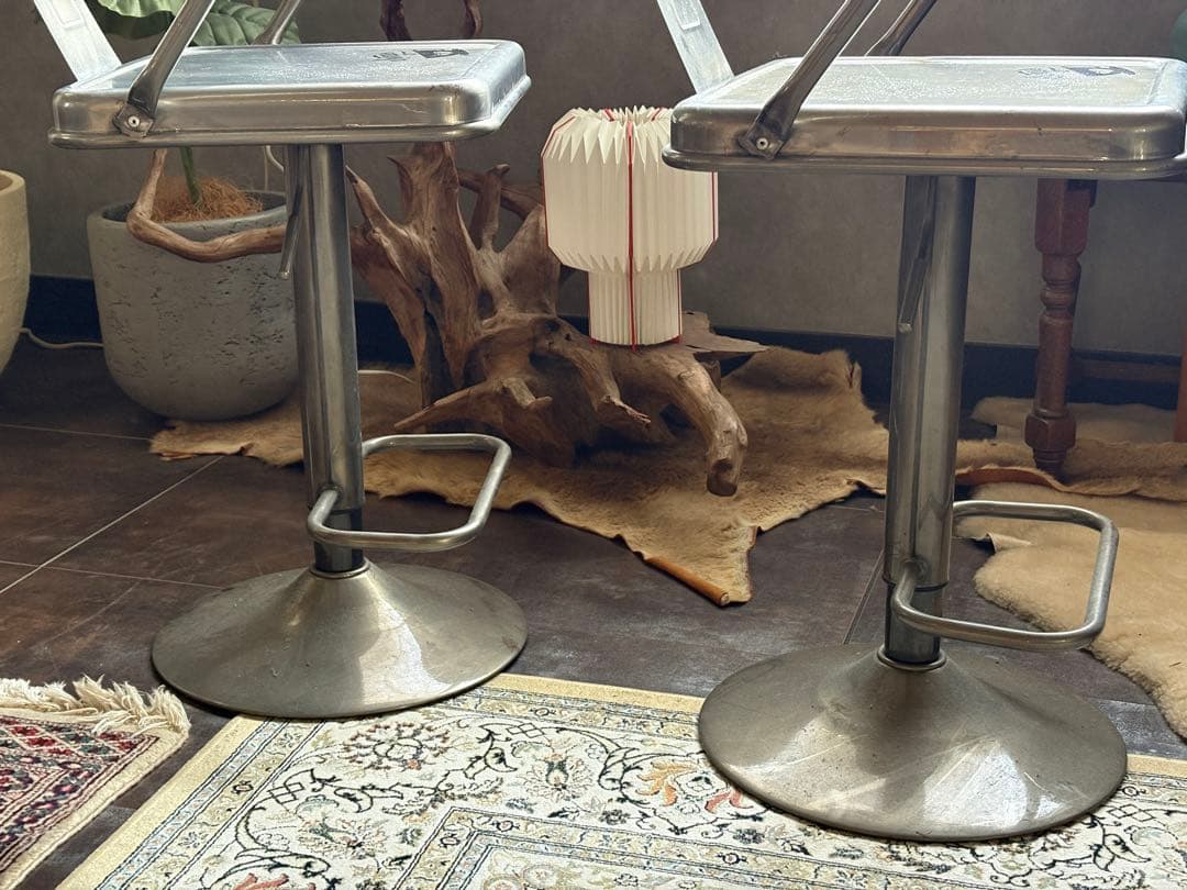 アメリカン　ブリキ調　カウンターチェア　バーカウンター　バーチェア　４脚　nZ