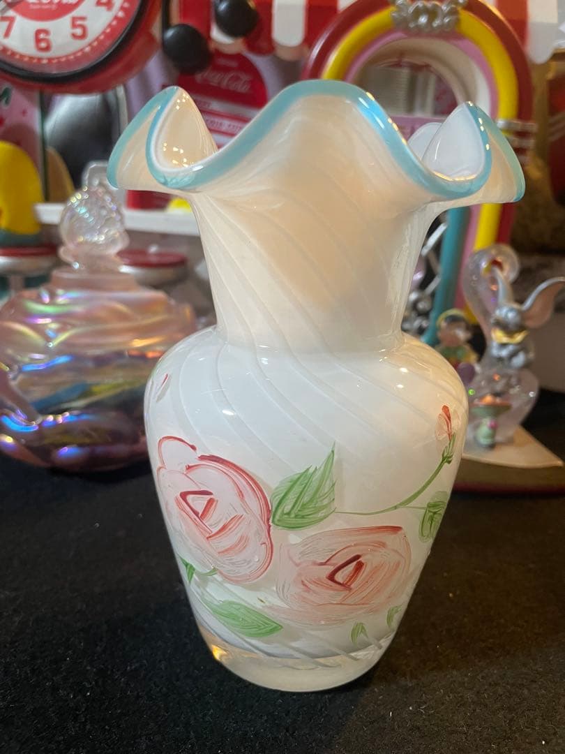 ヴィンテージ　フェントン　オパールセント　ラッフル　フラワーベース