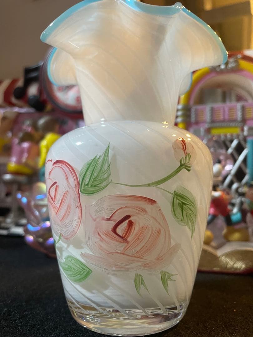 ヴィンテージ　フェントン　オパールセント　ラッフル　フラワーベース