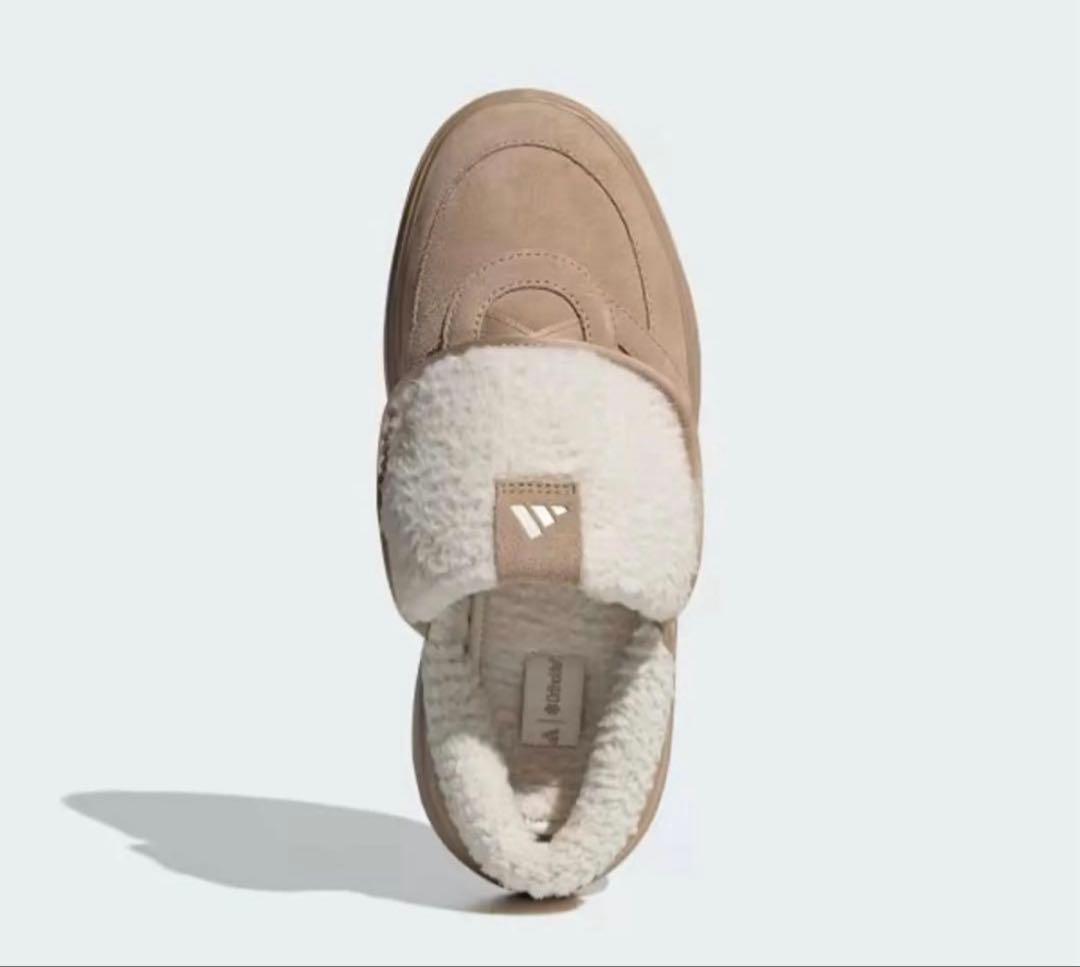 韓国限定adidas アディダス23.0㎝ グランドコートミュール　ボアサンダル