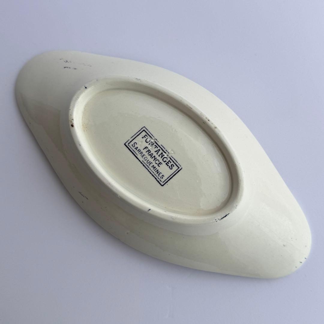 フランスアンティーク　サルグミンヌ　Fontanges ラヴィエ