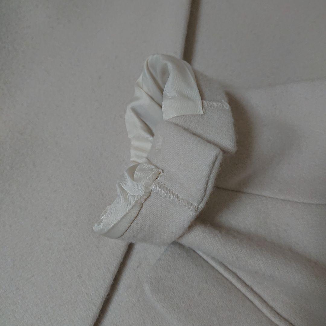 ノーカラーショートコート ホワイト サイズ36 完売 La Totalite