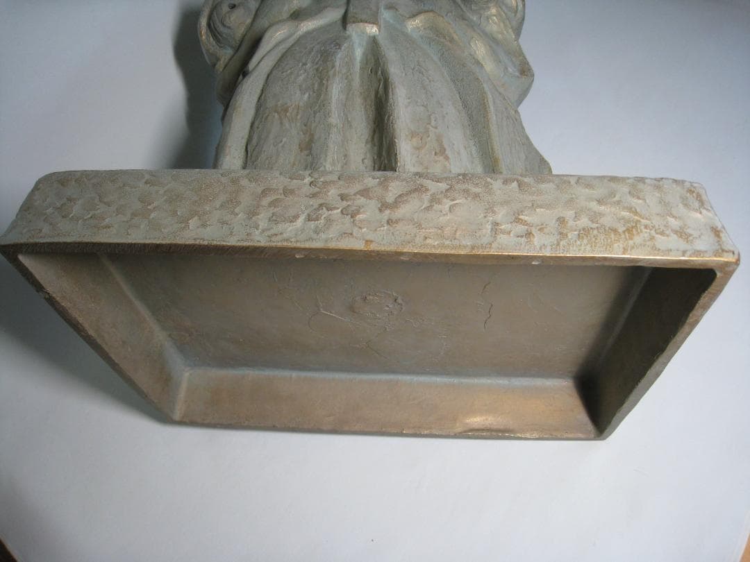 米田美昭　【小狐丸】ブロンズ製　高さ約57㎝　伝説の剣三条小鍛冶宗近にまつわる話