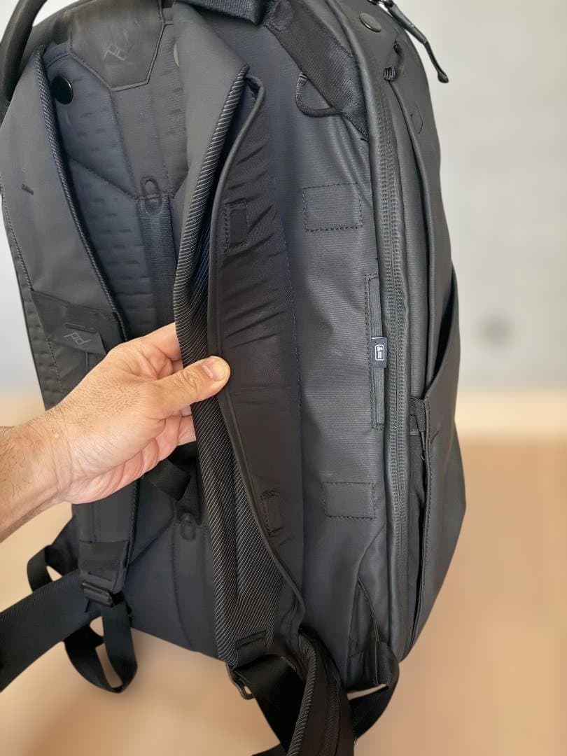 【美品】Peak Design トラベル バックパック 45L ブラック