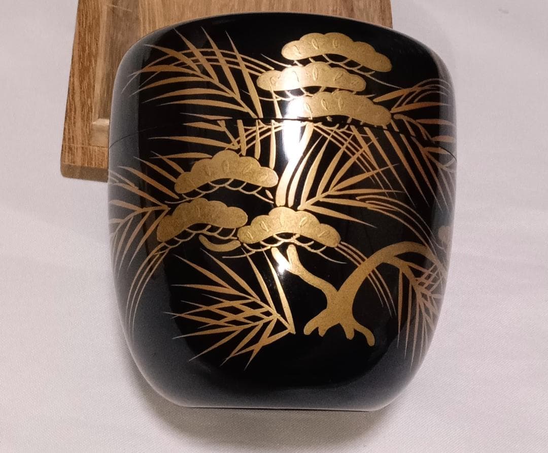 茶道具　蒔絵師祐志作　黒漆塗宝山来金蒔絵大棗　骨董　美品！！