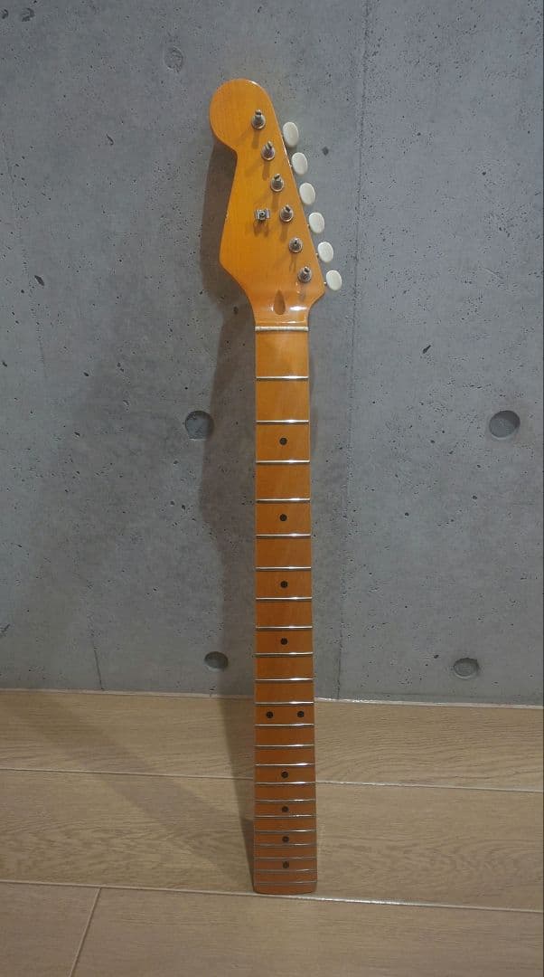 ハ*キ様 コンポーネントギター ストラトキャスタータイプ ハイゲインカスタム +