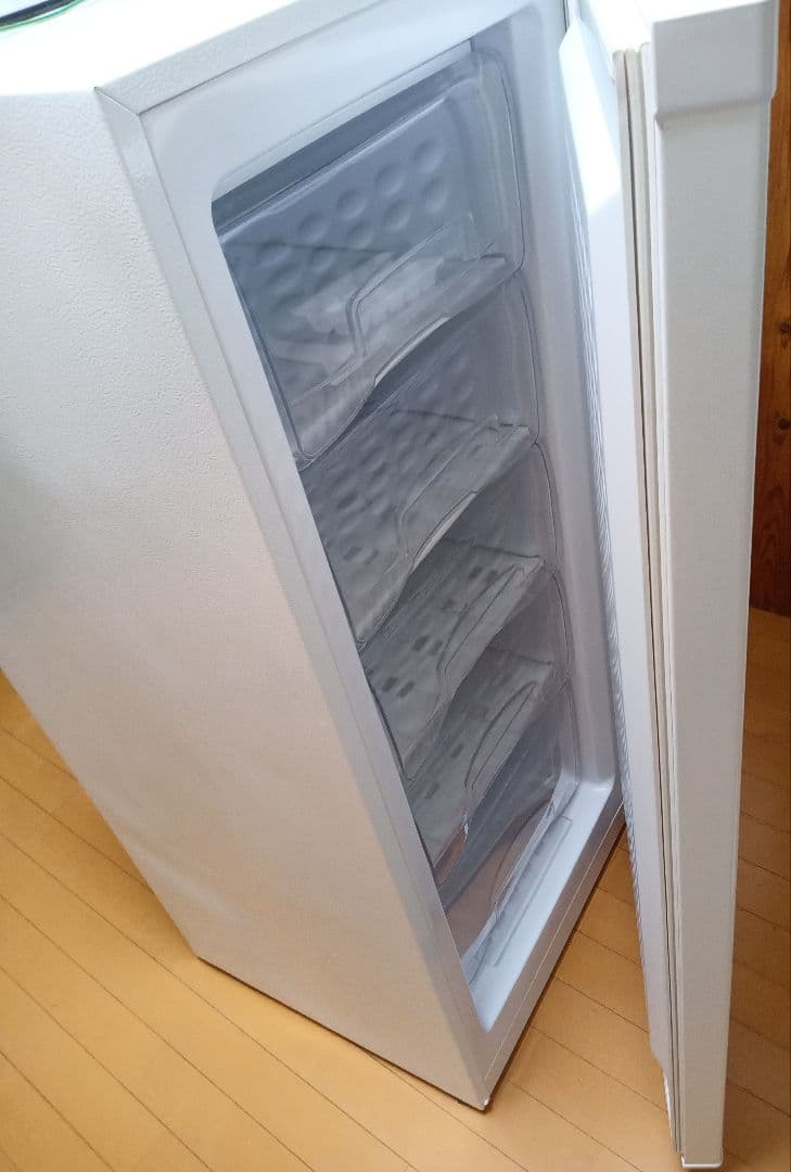 1ドア冷凍庫138L（ALLEGIA）2023年製　製造終了商品