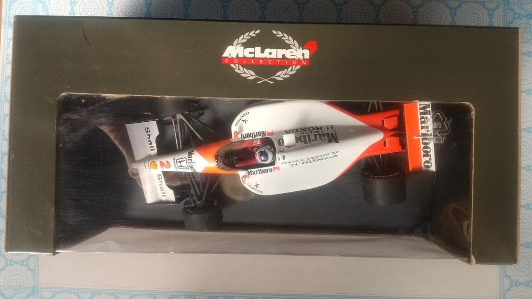 ミニチャンプス 1/18 マクラーレン mp4　Marlboro