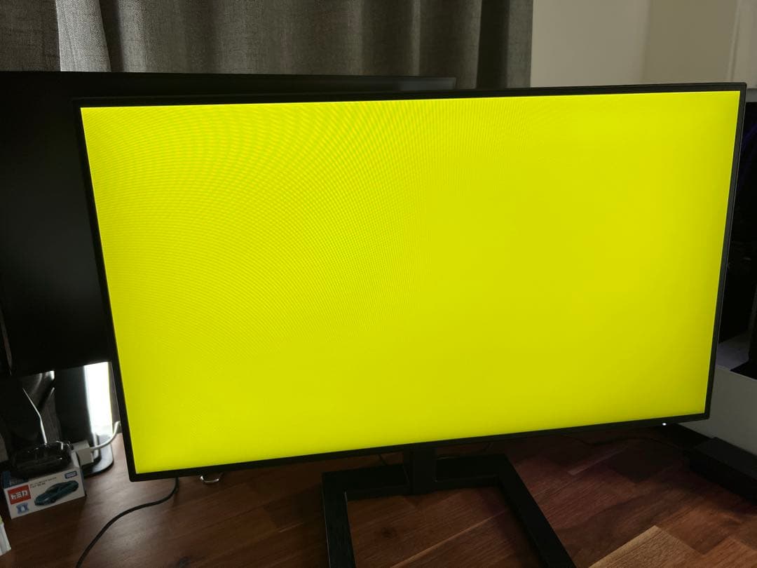 PHILIPS 272E2F/11 27インチ4辺フレームレスモニター 1