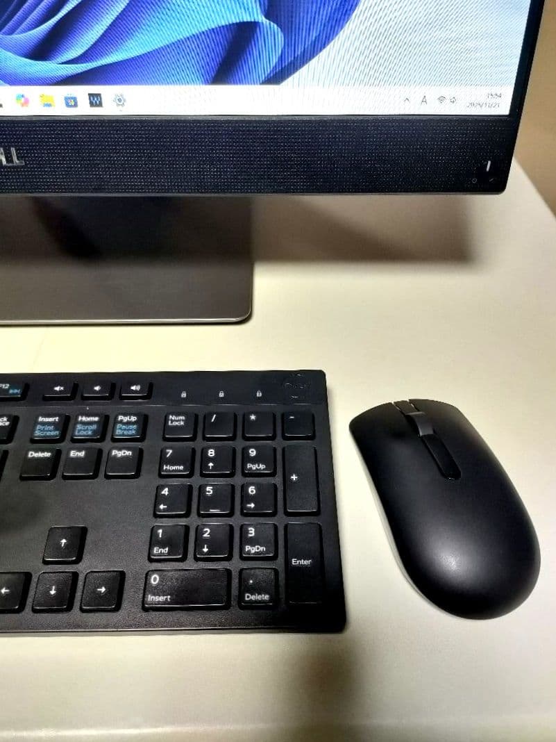 DELL一体型デスクトップ Win11／Office2024／爆速NVMeSSD