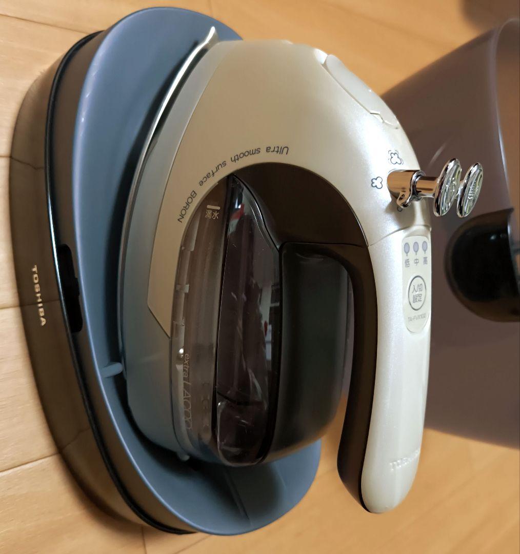 【高級モデル未使用】TOSHIBAコードレススチームアイロンTA-FVX102N