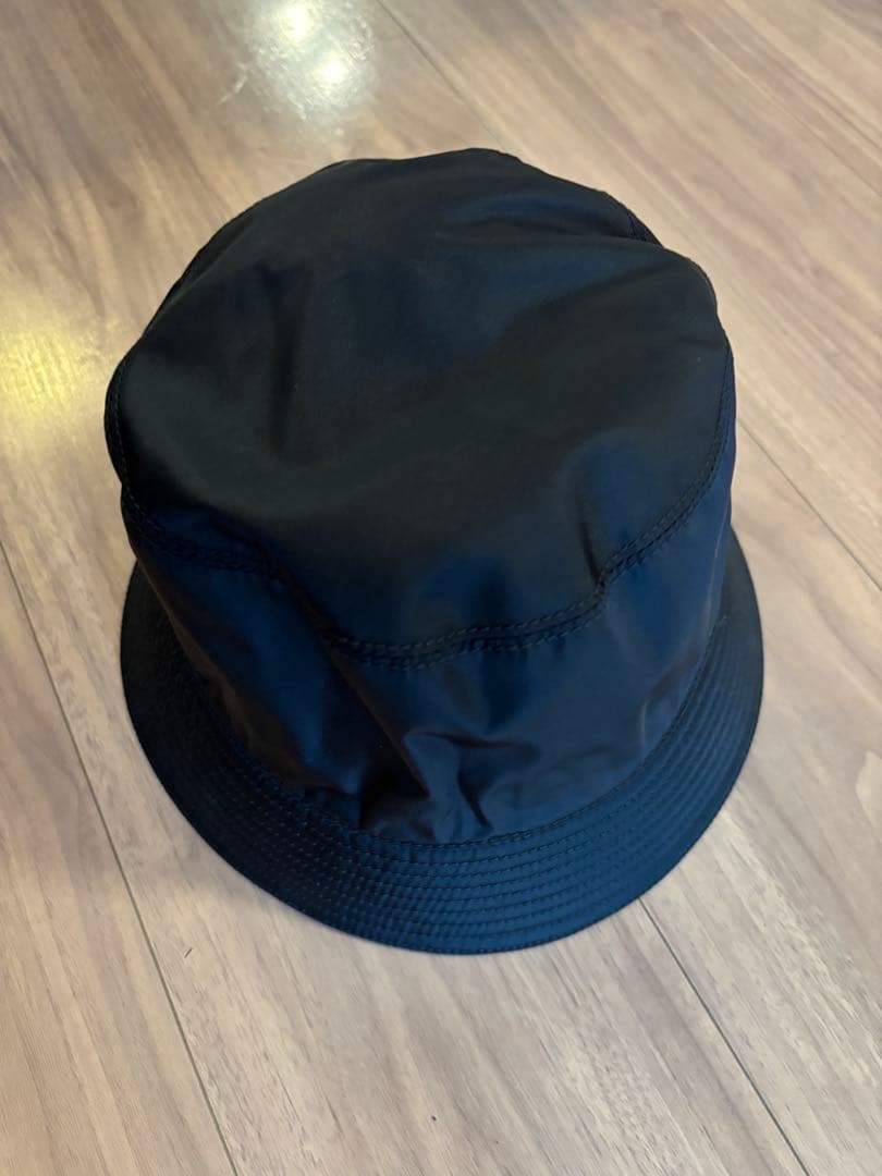 PRADA プラダ 三角ロゴ 金具 バケットハット 帽子 サイズM ブラック