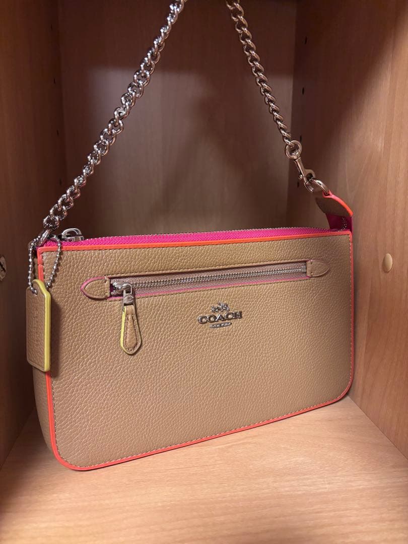 COACH ベージュ ピンク ショルダーバッグ、ハンドバッグ