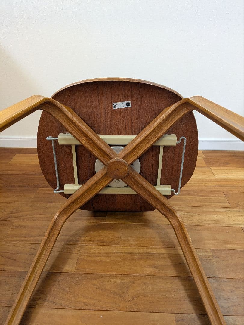 ①グランプリチェア　連結タイプ　ヴィンテージ