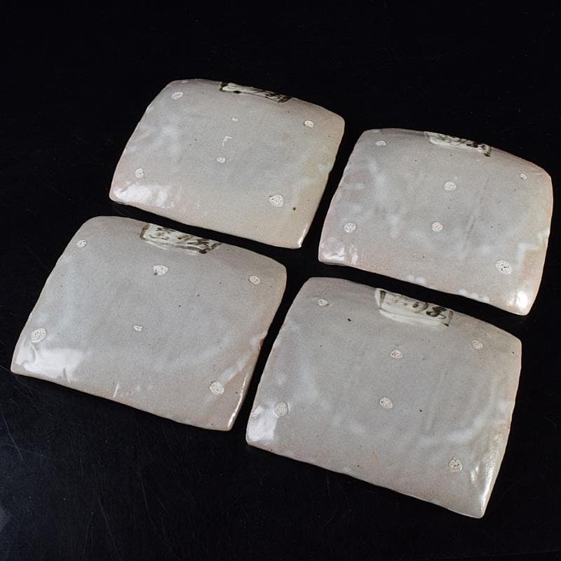 志野焼　虎渓山　水月窯　雲綿手　角皿　四客　共箱　V　R7624