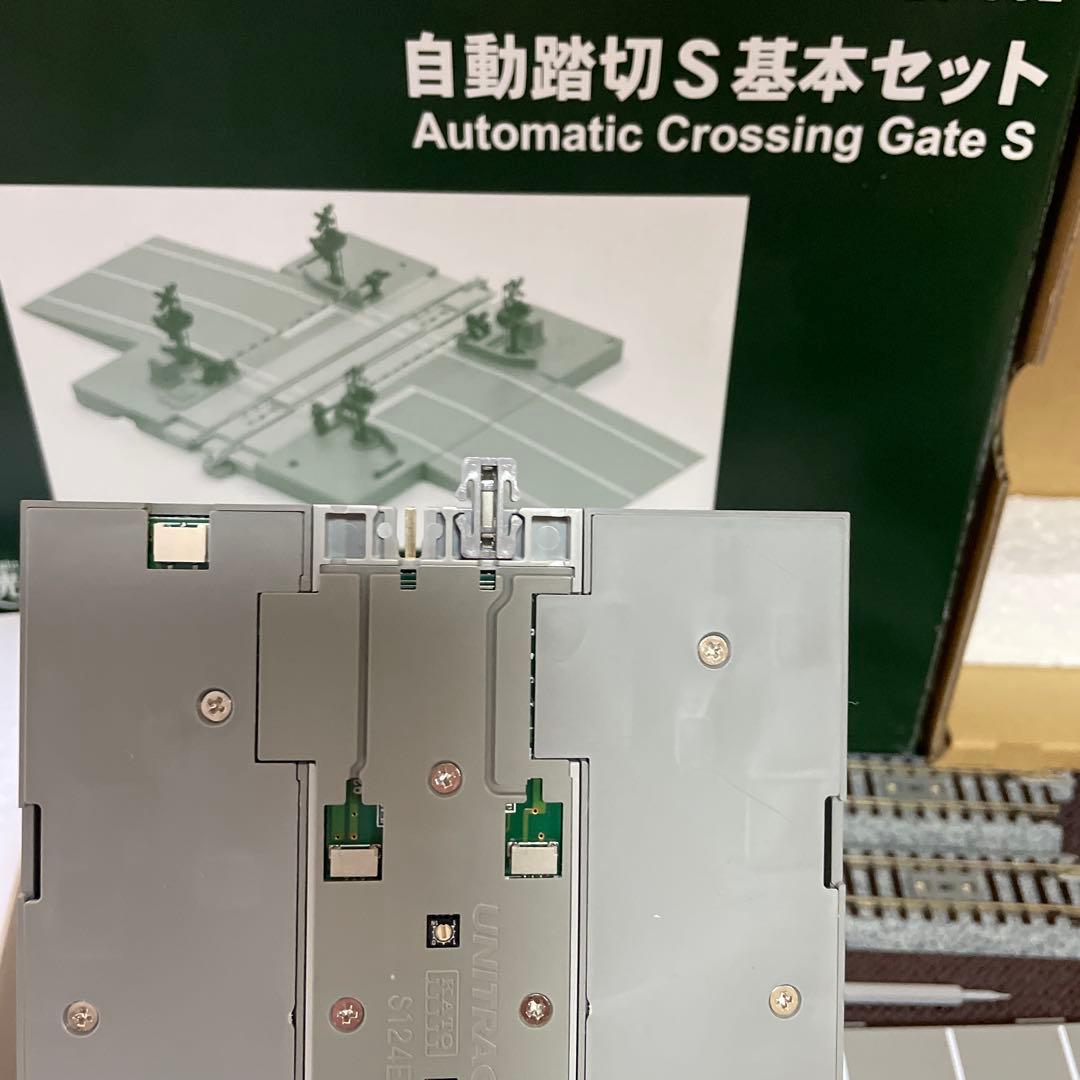 【中古品】KATO 自動踏切 S 基本セット20-852 自動踏切S複線化セット