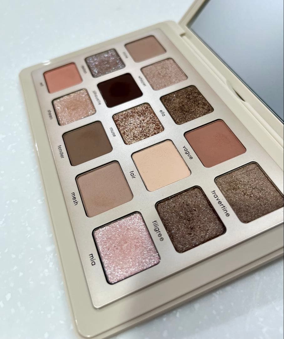 ナターシャデノナ アイシャドウパレット【美品】