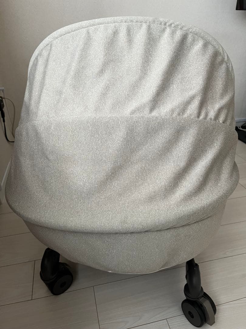 コンビ ネムリラAUTO SWING BEDi エッグショック おやすみドーム