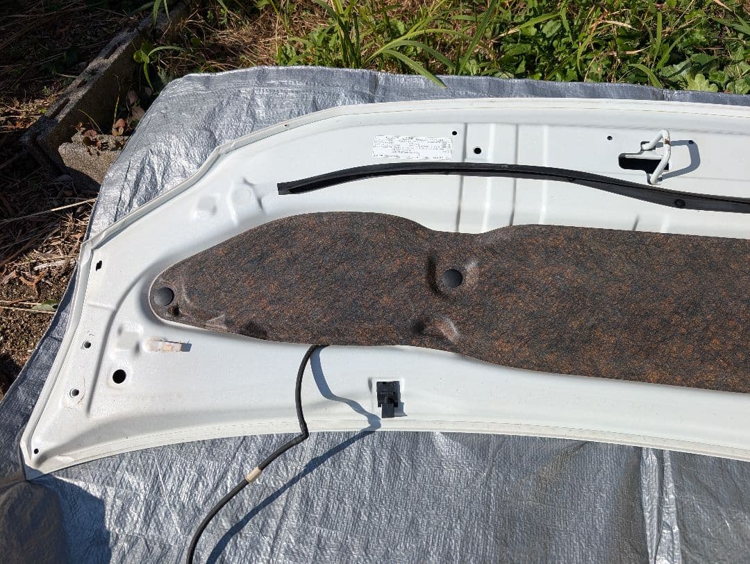 まめ　ヴェルファイア20系後期ボンネットフード/純正 白070 ホワイト