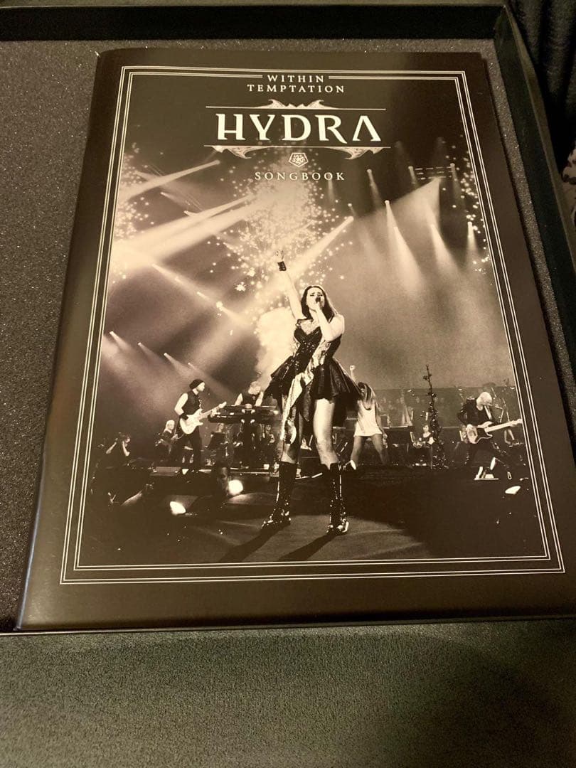 Within Temptation サイン入りCDセット + ボックスセット