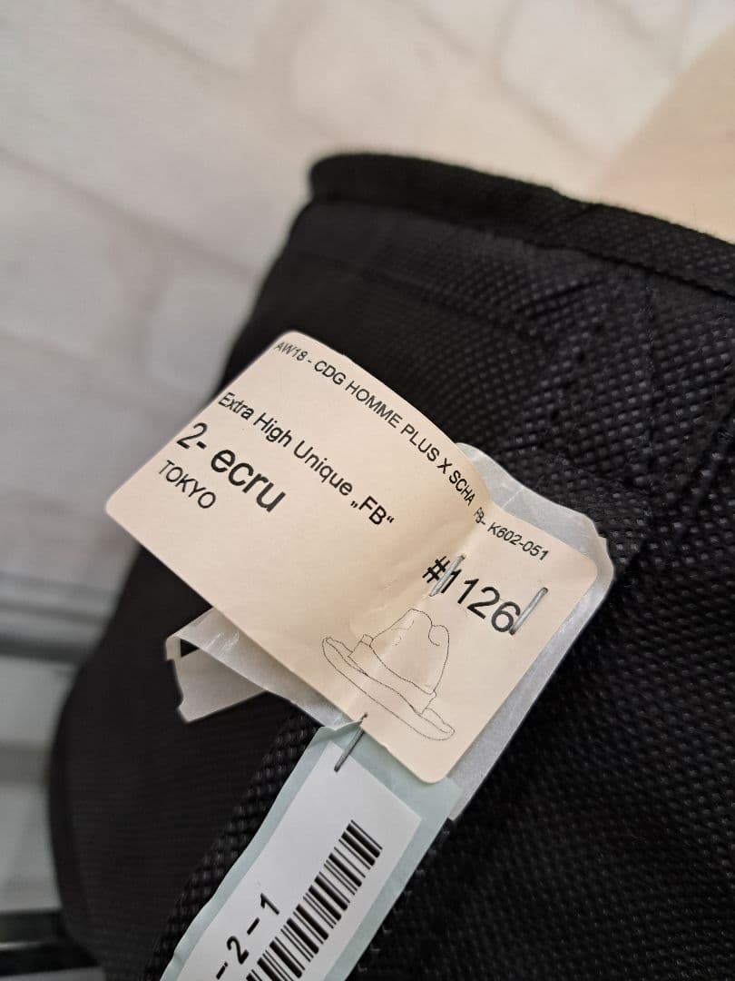 COMME des GARCONS HOMME PLUS × SCHA ハット