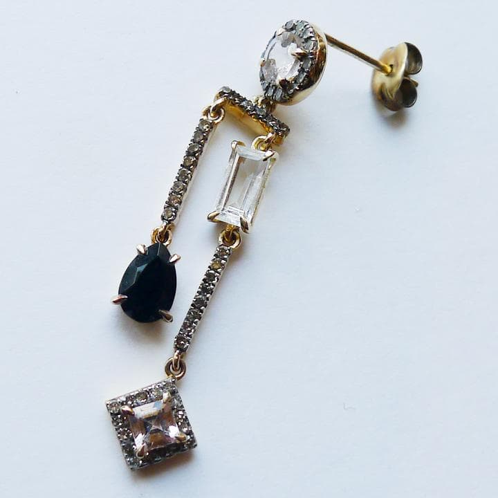 ARTIDA OUD [elafonisi] シャンデリア シングル ピアス