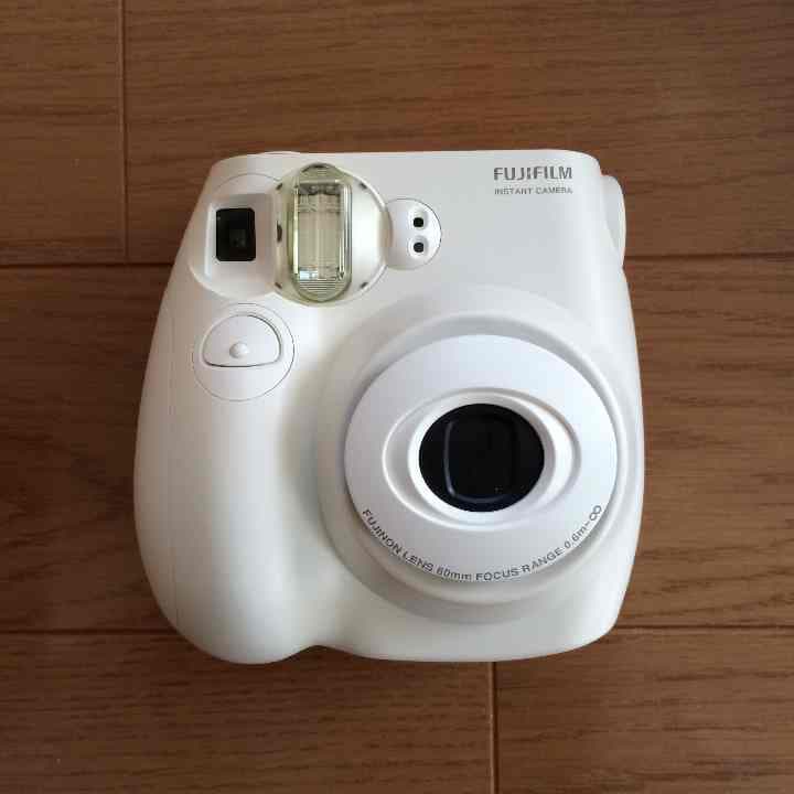新品未使用 ☆ チェキ FUJIFILM