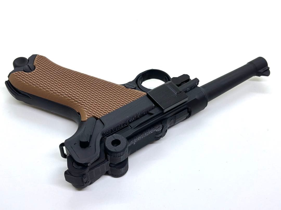 ルガーP08・ボーチャードC93 レプリカモデル　セット（機能なし、金属なし）