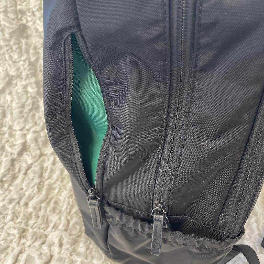 graniph ラムチョップ　無重力リュック AGS機能　子羊　刺繍　ブラック