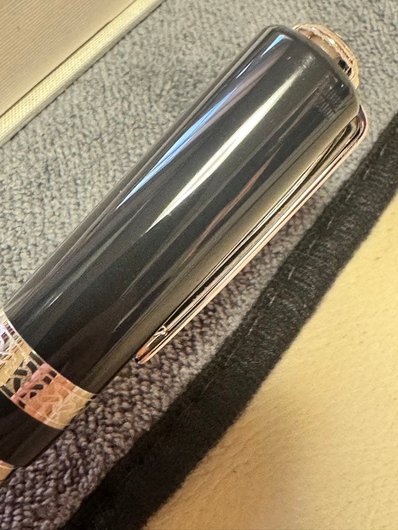 モンブラン 作家シリーズ レフ・トルストイ ボールペン レザーケースセット販売