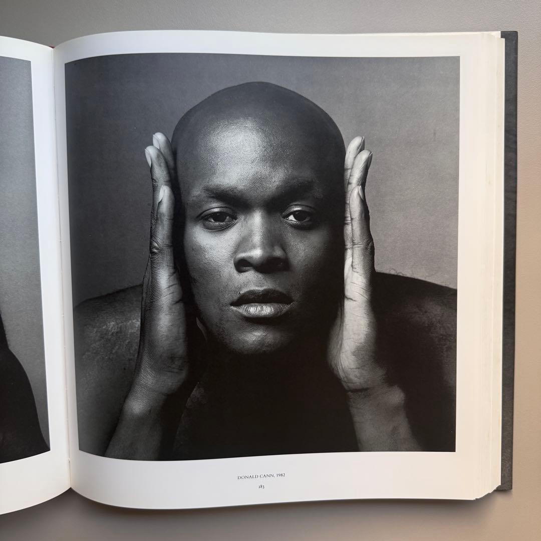 ロバート・メイプルソープ: MAPPLETHORPE