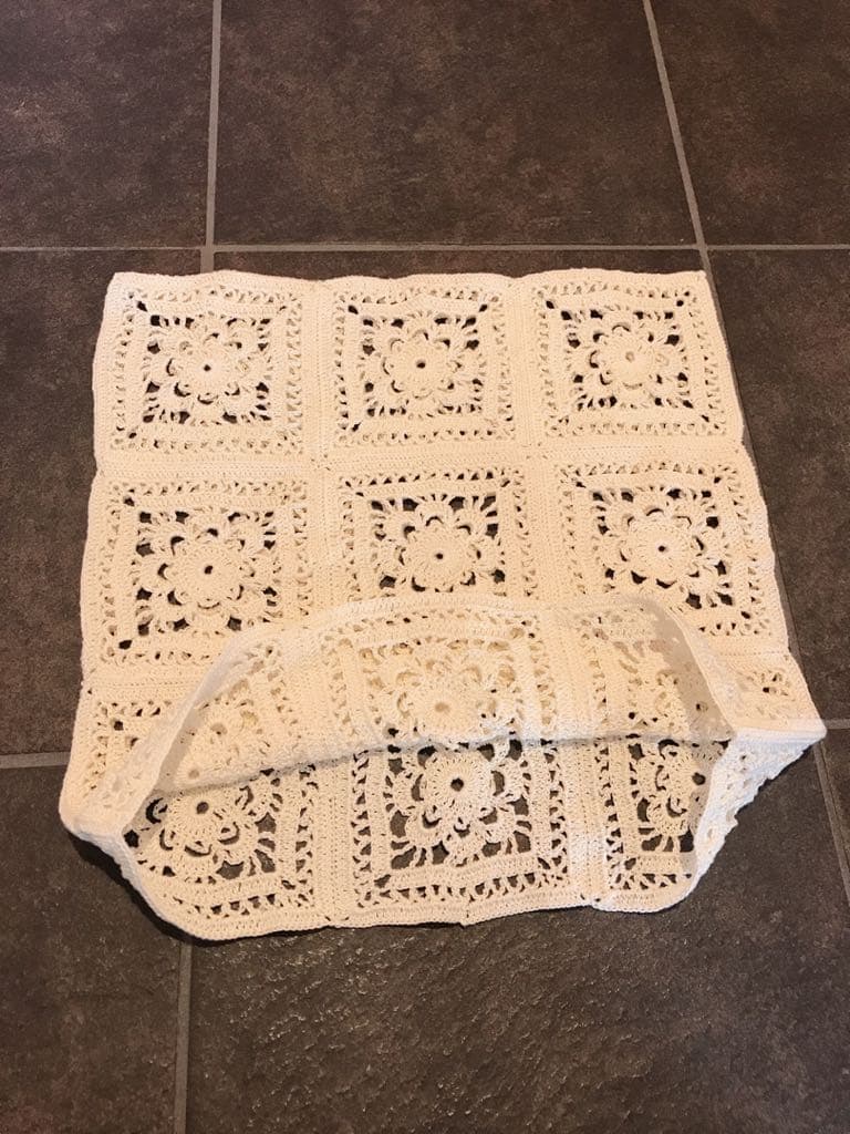 レース編み ハンドメイド クッションカバー 編み物