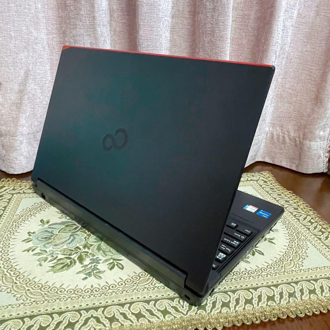 美品⭐︎第11世代 Corei5⭐︎SSD⭐︎カメラ ノートパソコン 黒 オフィス付き