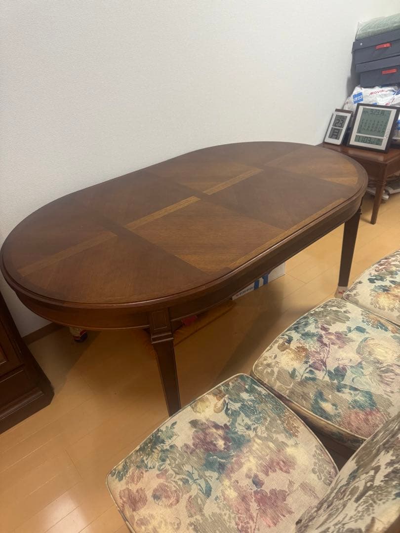 マルニモッコウ　地中海シリーズ　木製楕円形テーブル　花柄椅子4脚セット