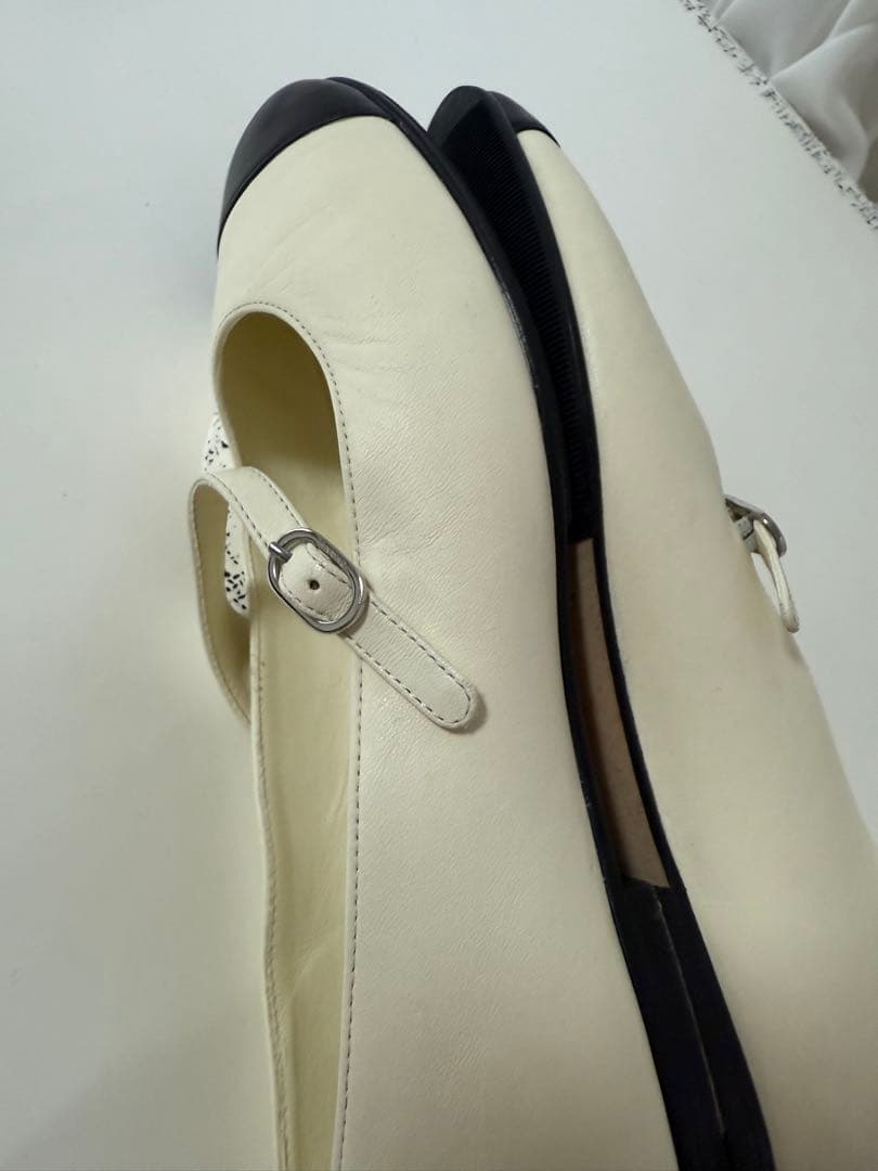 シャネル メリージェーン バレリーナ フラットシューズ ホワイト ツートン 37