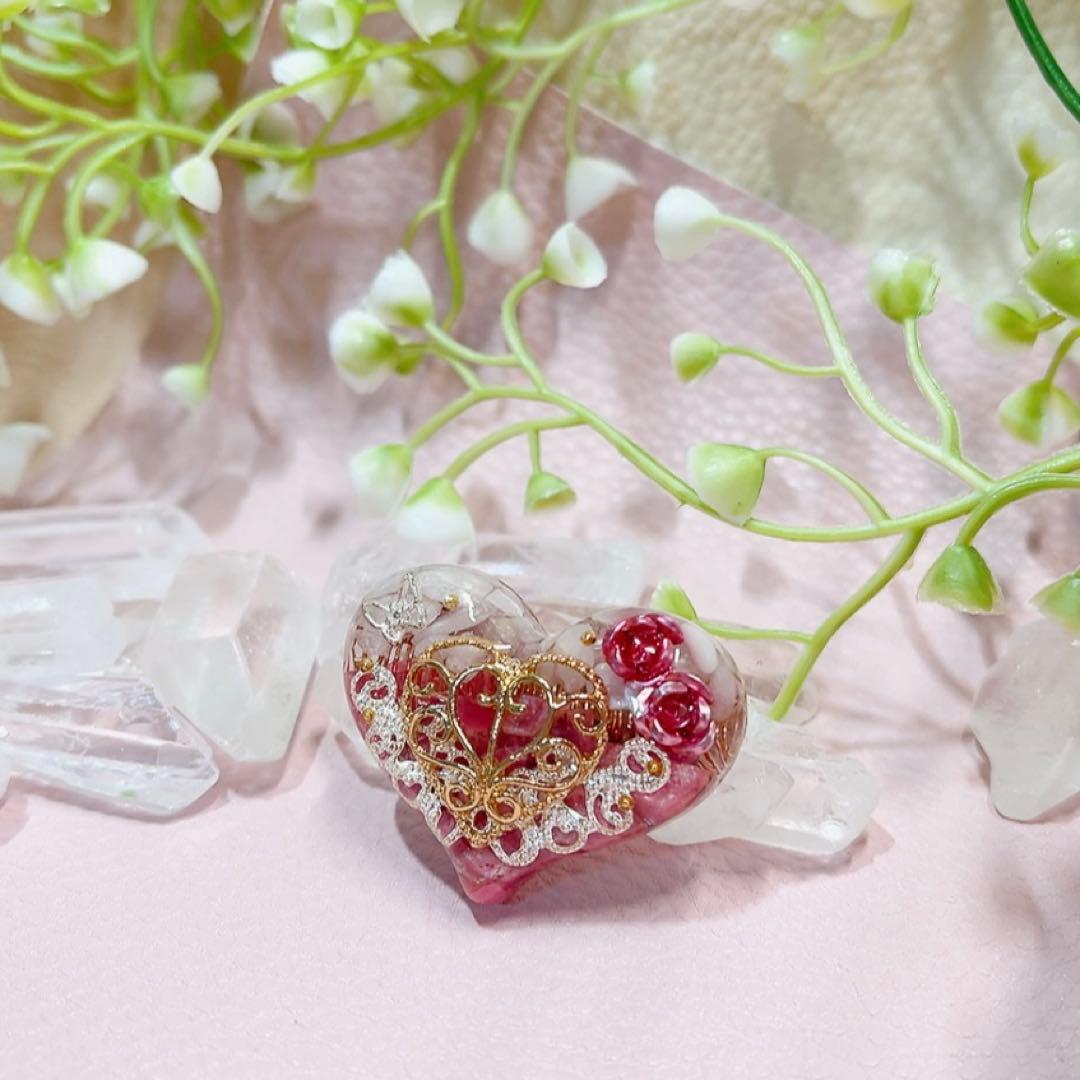 癒しのオルゴナイト❤️ミルキークンツァイト＋ロードナイトのハート型♡