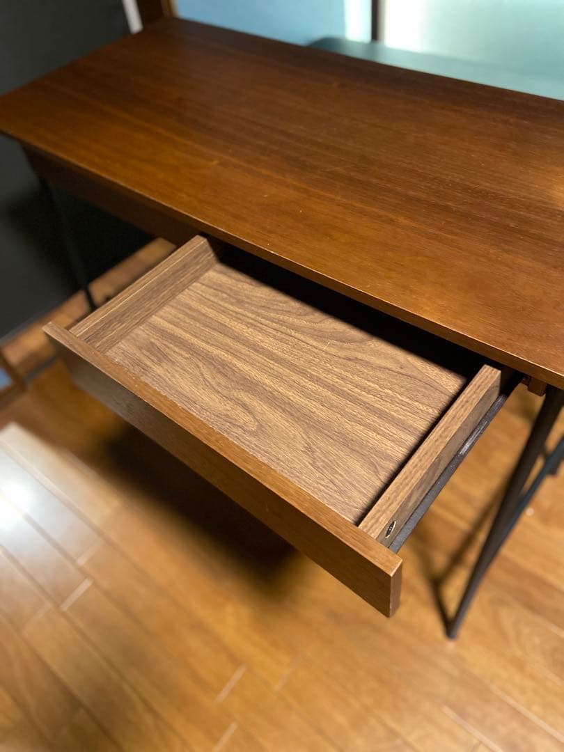 anthem desk 説明書あり　W1000×D450×H720mm