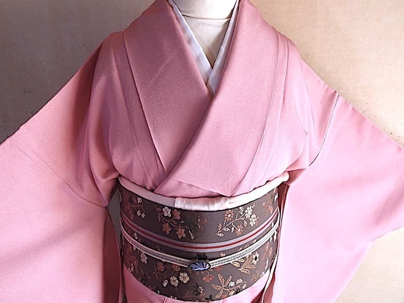 未使用　彫刻伊勢型　超極鮫江戸小紋（華やか薄桃）正絹美品　逸品