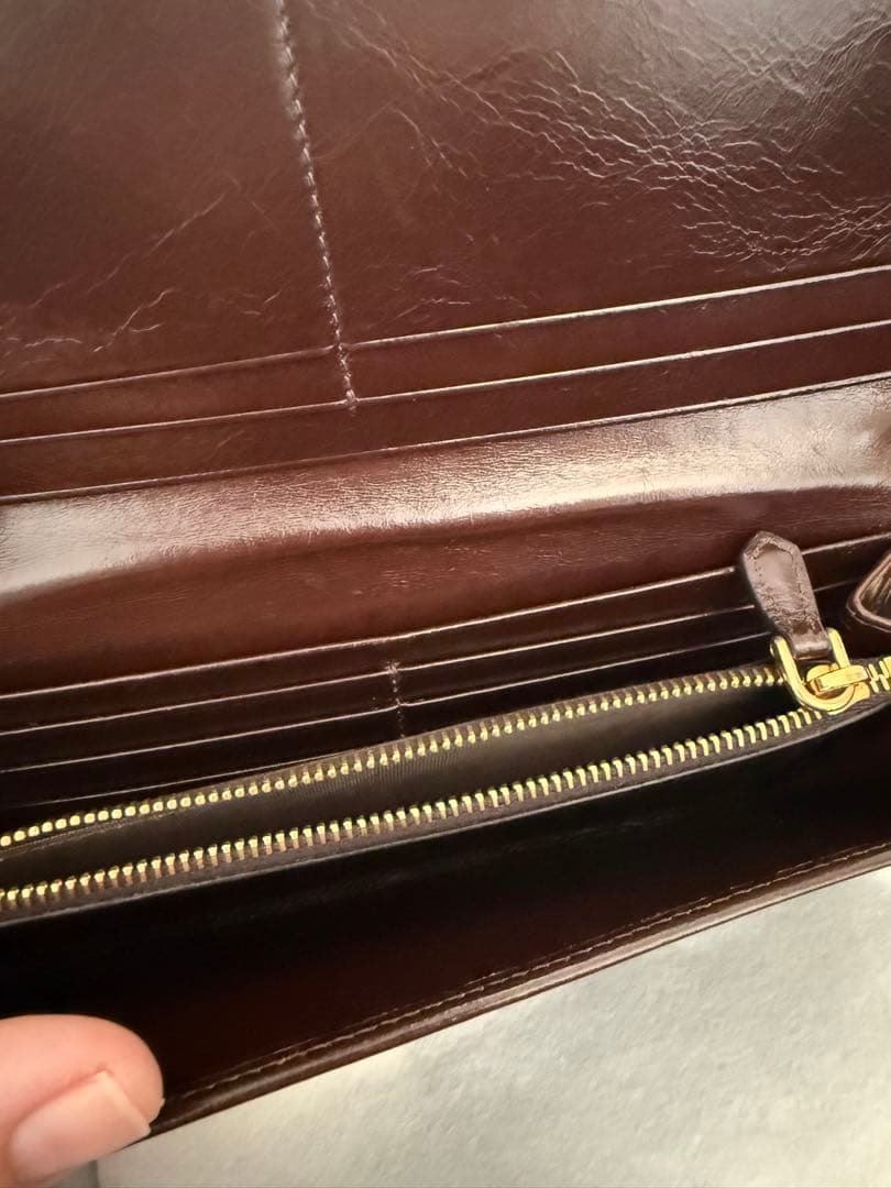 にゅんさん⭐︎PRADA ソフトルックスレザー 長財布　ダークブラウン