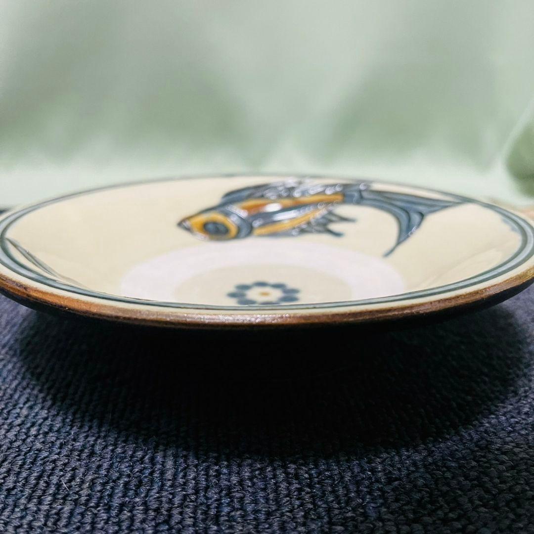 ❇️超希少・入手困難❇️やちむん　宮城須美子　魚紋模様　和食器深皿　沖縄金城次郎