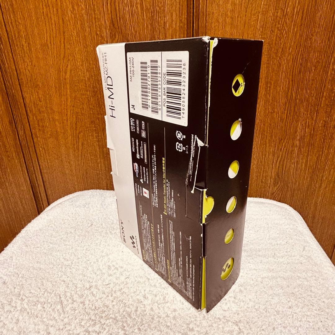 未使用品 SONY ソニー Hi-MD ウォークマン MZ-RH1