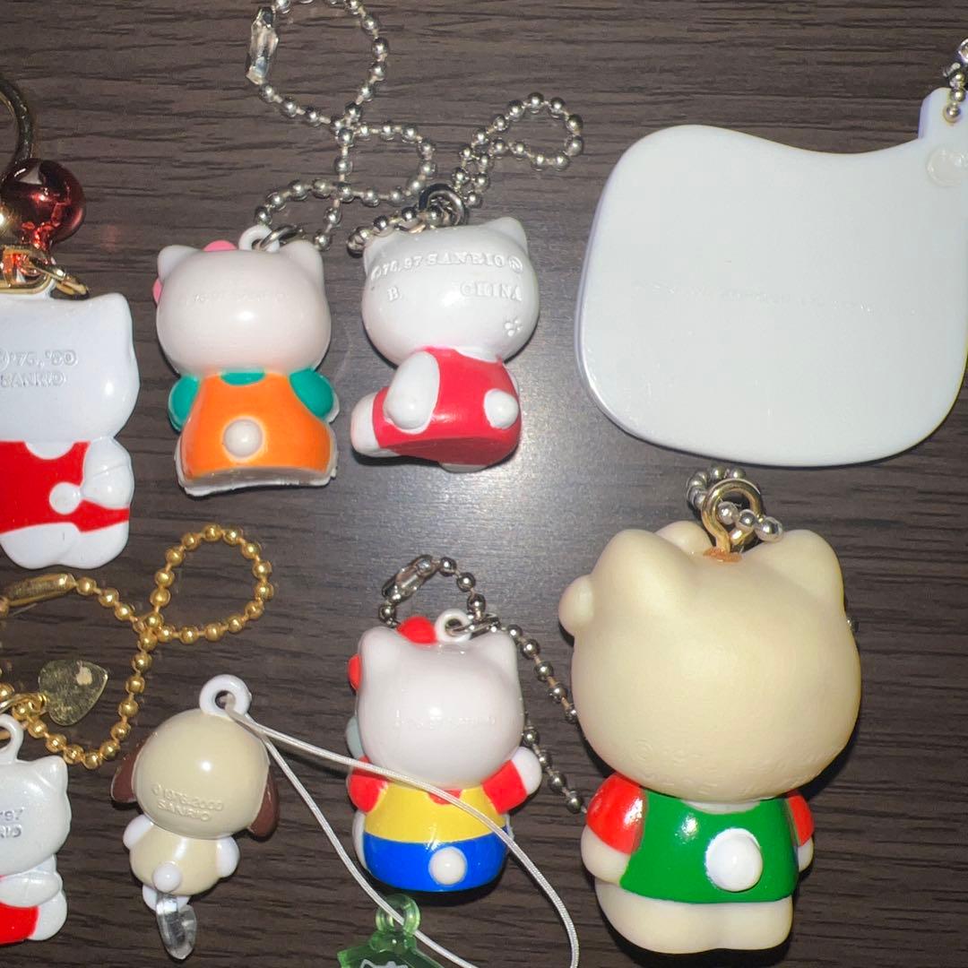平成レトロ　当時もの　ハローキティ 　キーホルダー　16個セット