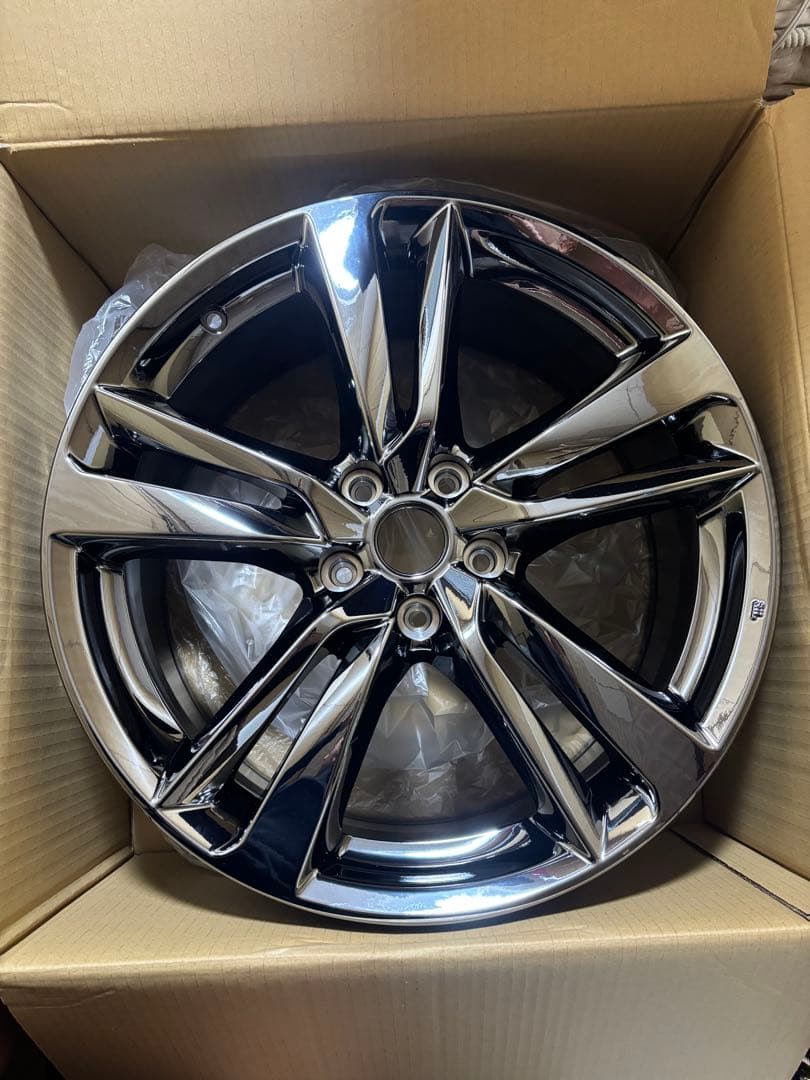 Nissan 19インチ ブラッククロームホイール v37SKYLINE