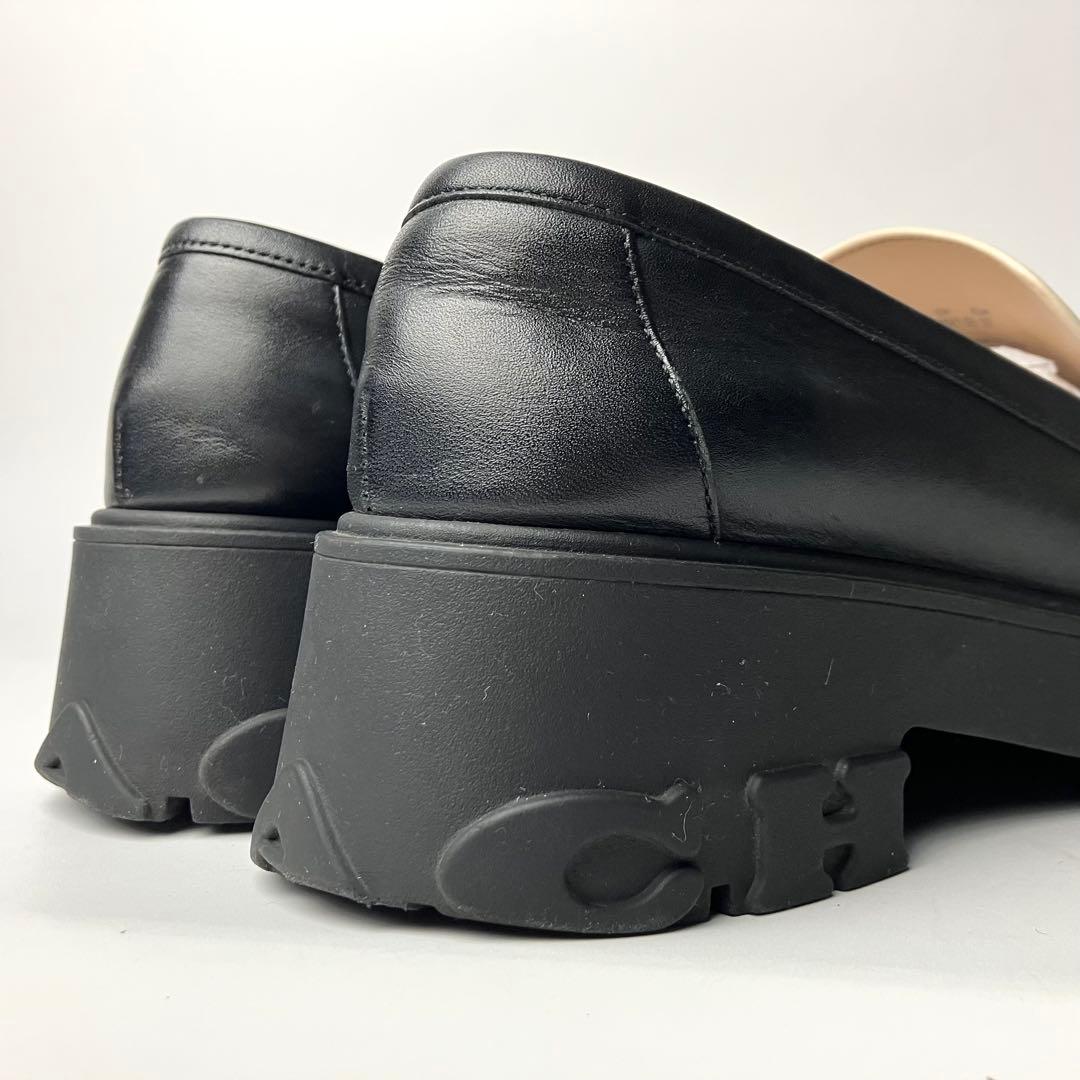 【美品】COACH ルーシー　厚底　レザーローファー　チャンキーヒール　23.5