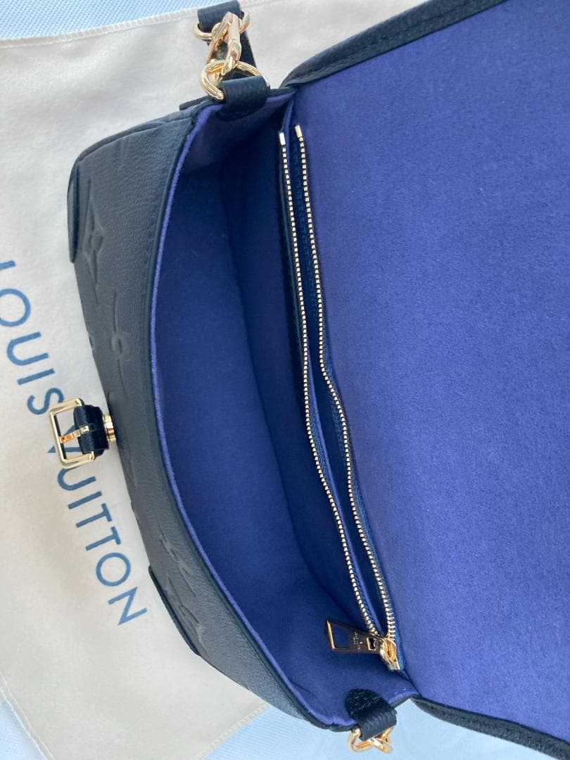 ディアヌ M46386 黒