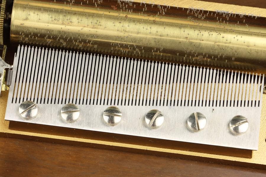 Y2534 リュージュ オルゴール ビバルディ「四季」3曲 72弁 金象嵌　ma