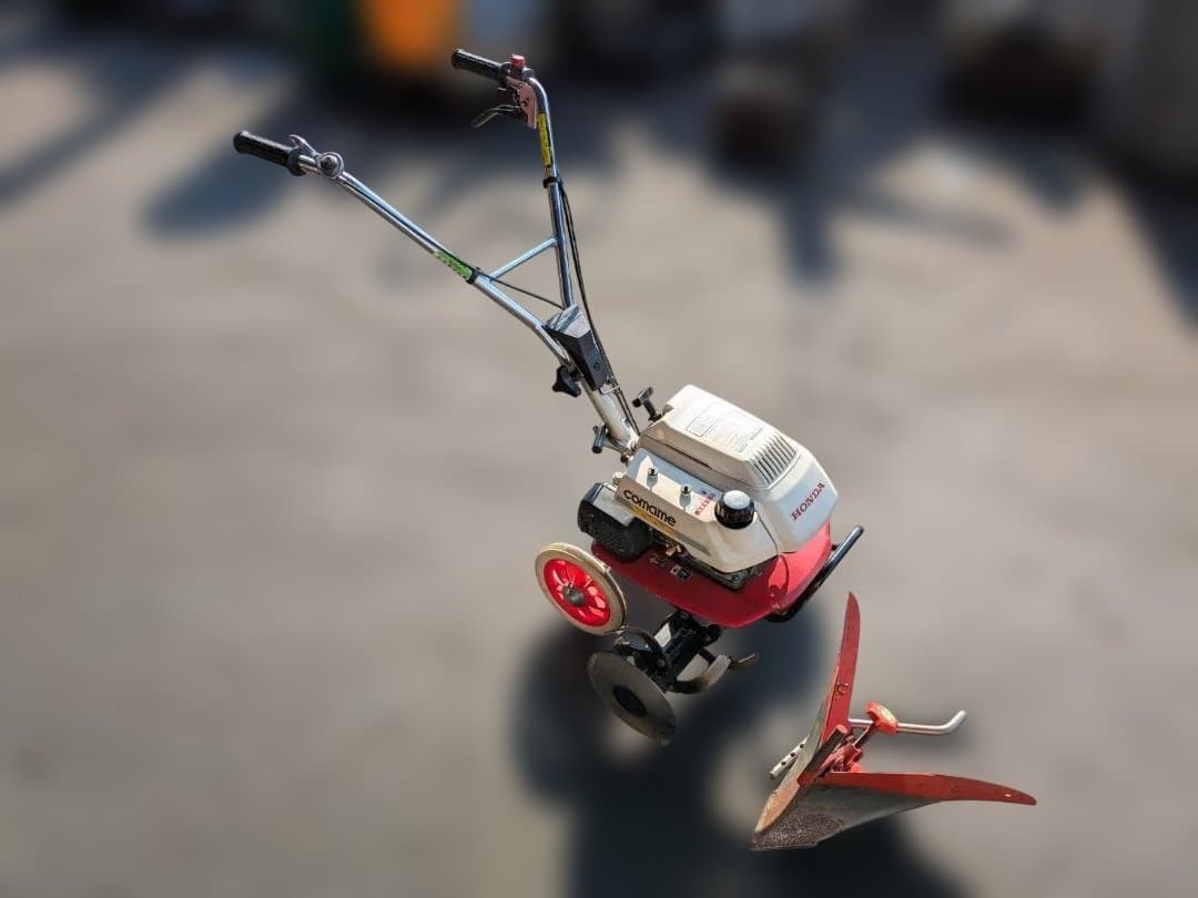 家庭用　耕運機（こまめ・HONDA）